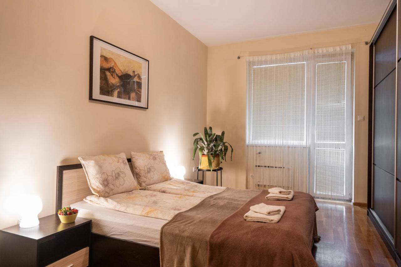 Sofia Day And Night Apartment Экстерьер фото